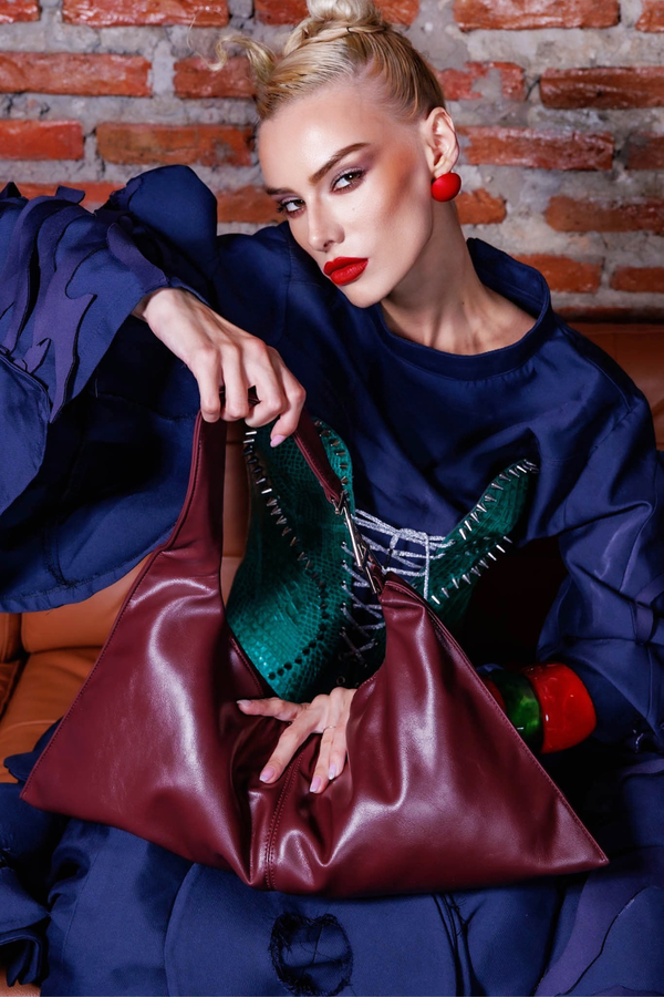 Thumbnail description