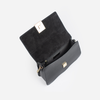 DAYANA geantă tip cross-body culoare neagră cu accesorii aurii